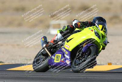 media/Dec-08-2024-CVMA (Sun) [[267e5a7075]]/Race 2-Amateur Supersport Open/